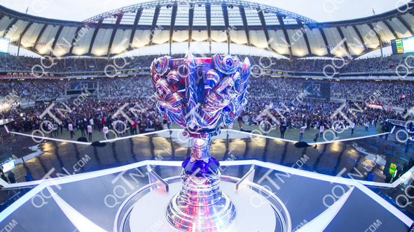 FaZe 击败 3DMAX ，晋级 PGL 布加勒斯特 2025 半决赛