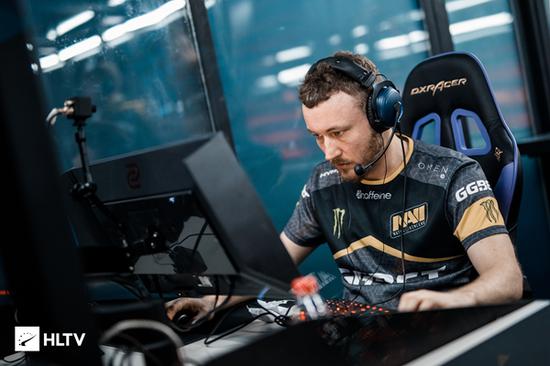 icon乐芙兰两波致命白给 San泽丽灿烂花火 Cat队击败icon队